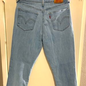 Levi’s jeans size 8